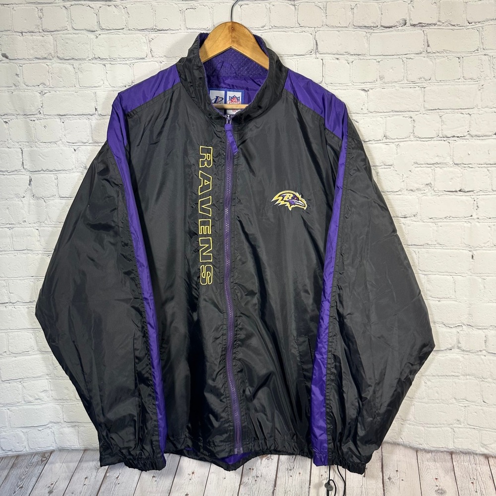 Vintage Baltimore Ravens Logo 7 Windbreaker Jacket Mens Medium Black Purple Zip
